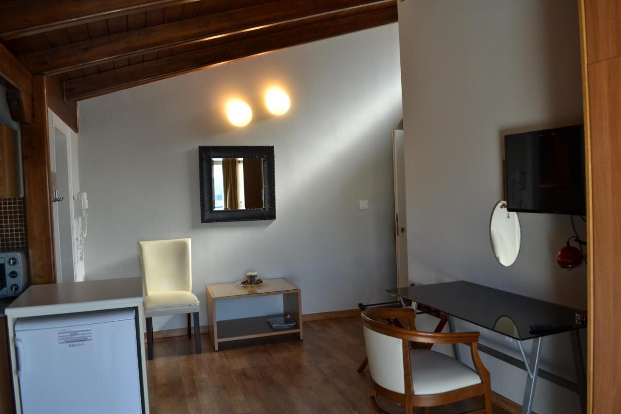 Rivitel Marousi Apartments Αθήνα Εξωτερικό φωτογραφία
